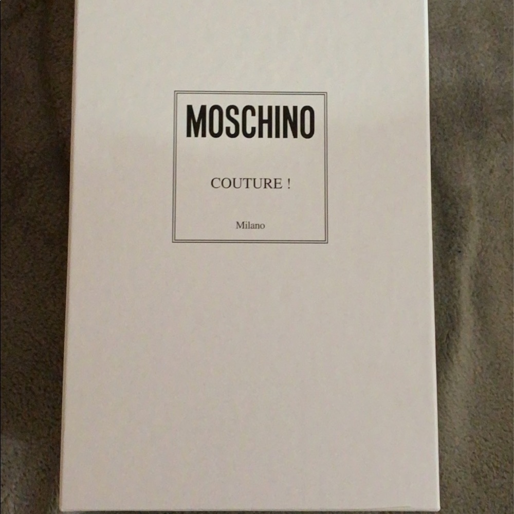 Moschino slides